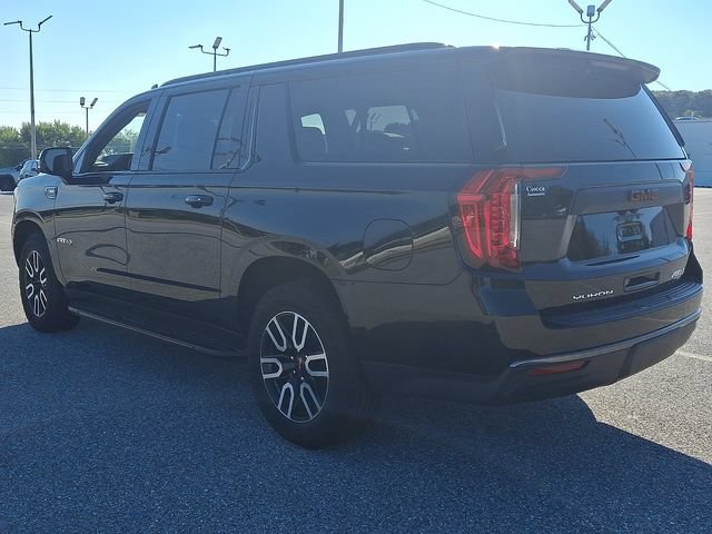 Used 2024 GMC Yukon XL AT4 w/ Technology Package AWD/4WD image 7