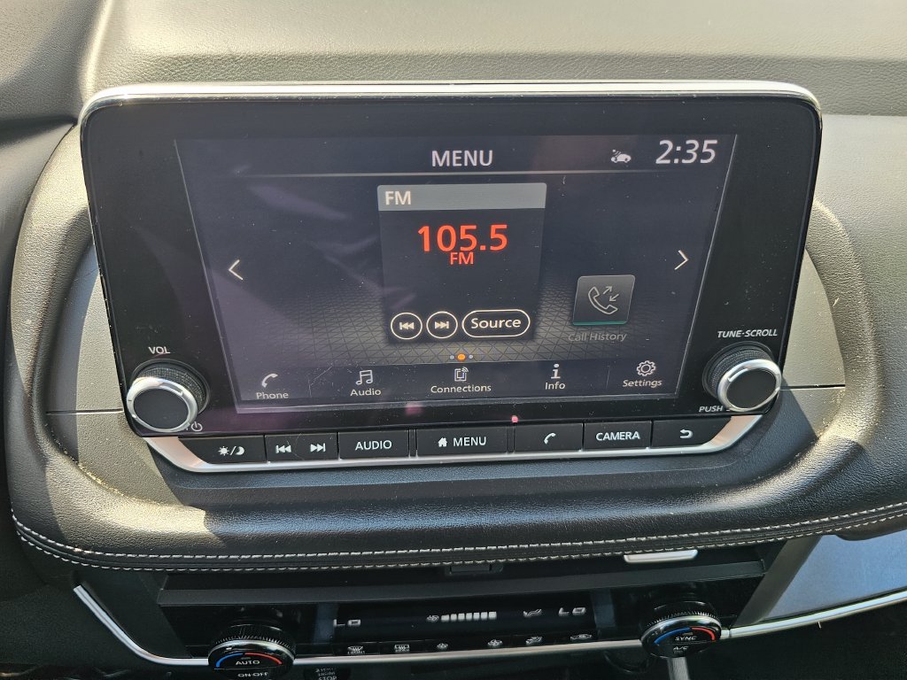 Used 2024 Nissan Rogue SV FWD image 32