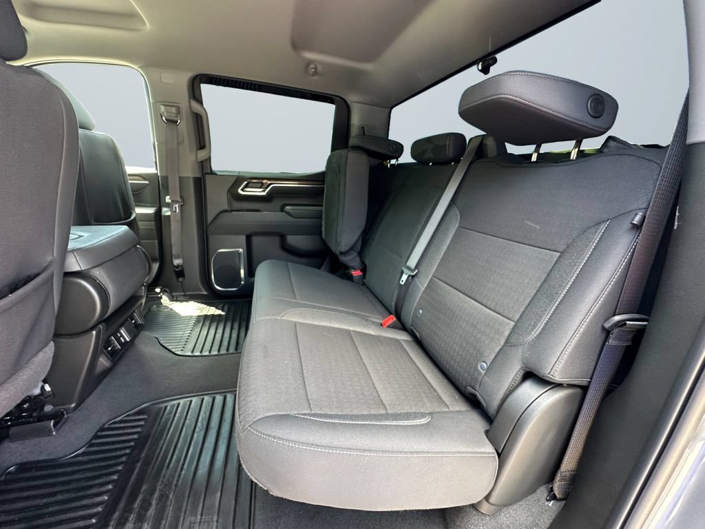 Used 2026 Chevrolet Silverado 1500 LT AWD/4WD image 13