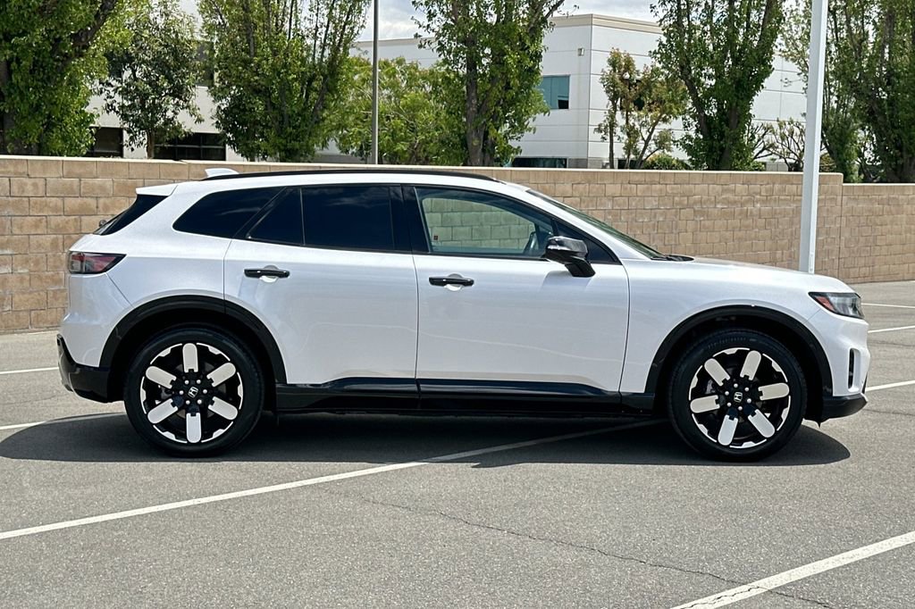 Used 2025 Honda Prologue Elite image 3