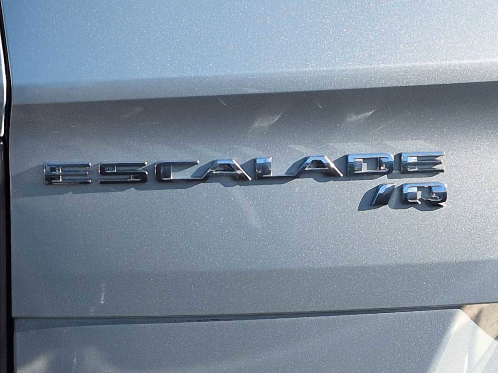 Used 2025 Cadillac Escalade IQ Luxury 2 image 13