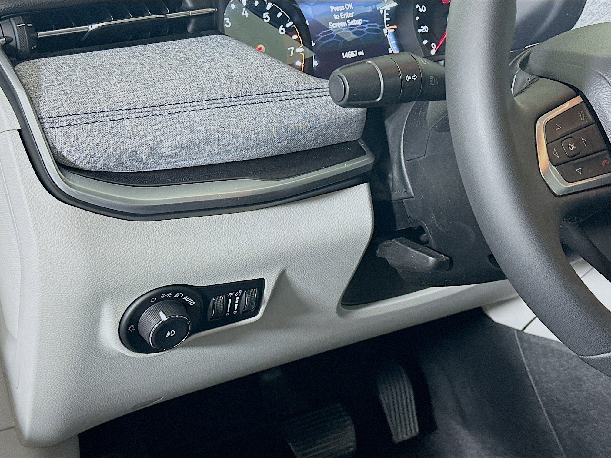 Used 2023 Jeep Compass Latitude image 17