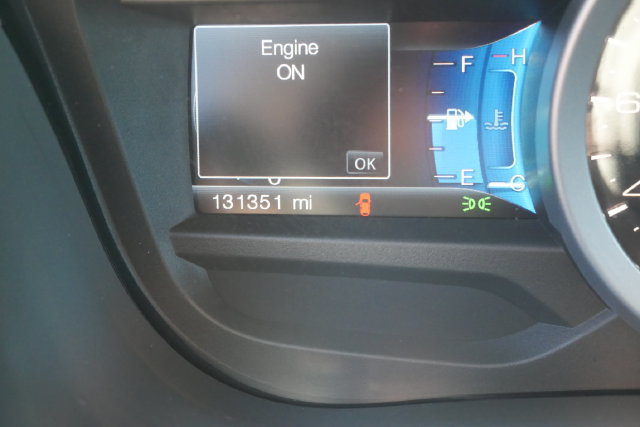 Used 2015 Ford Explorer XLT w/ Equipment Group 201B FWD image 17