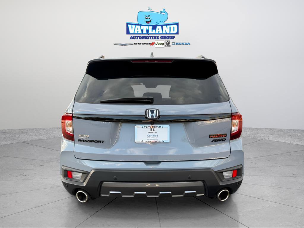 Certified 2025 Honda Passport TrailSport image 4