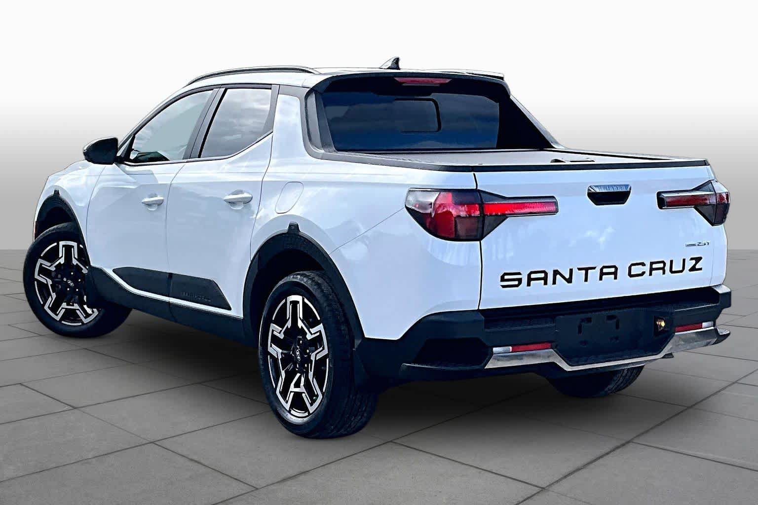 Used 2025 Hyundai Santa Cruz Limited AWD/4WD image 12