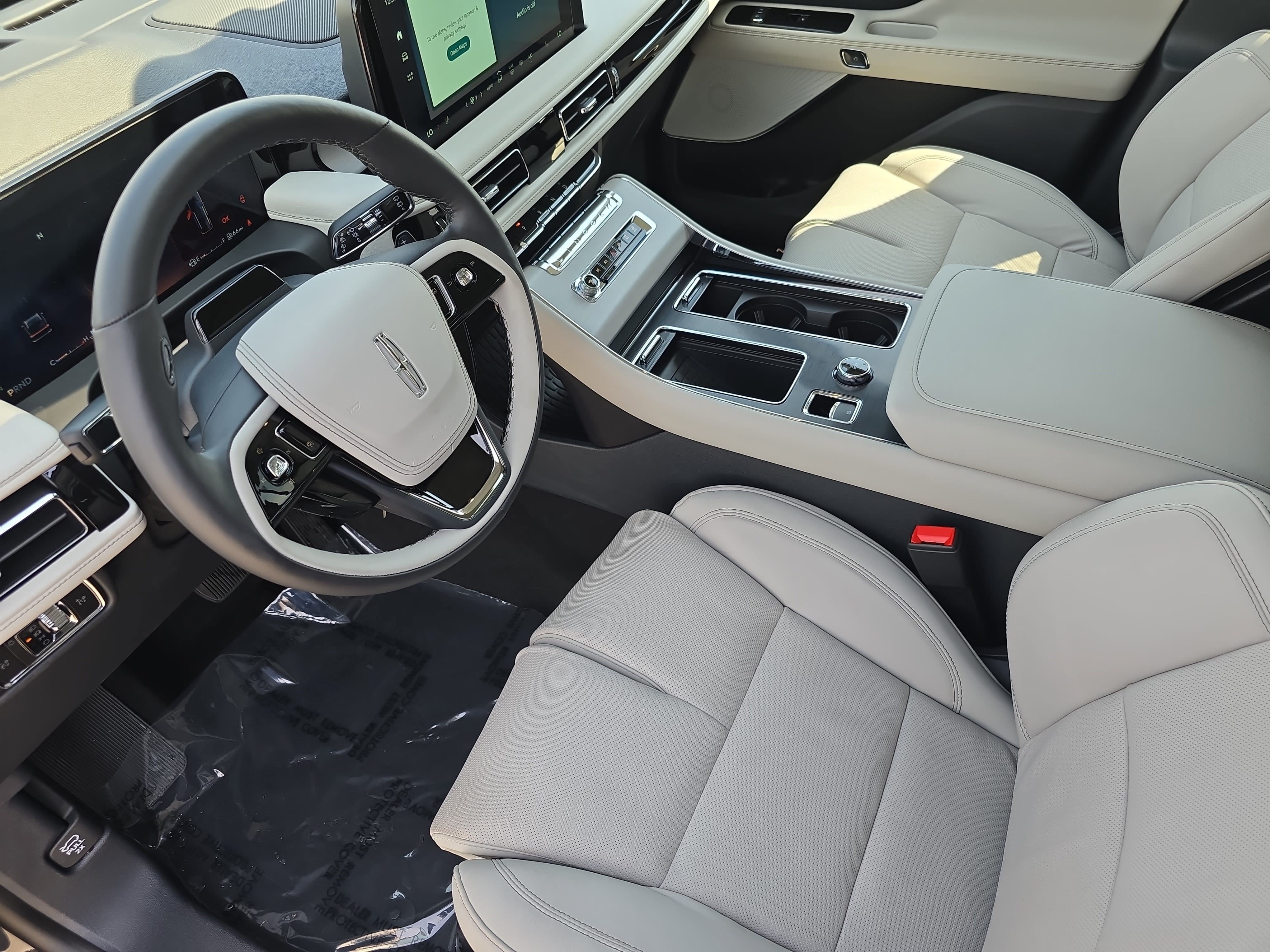 New 2026 Lincoln Aviator Reserve AWD/4WD image 16