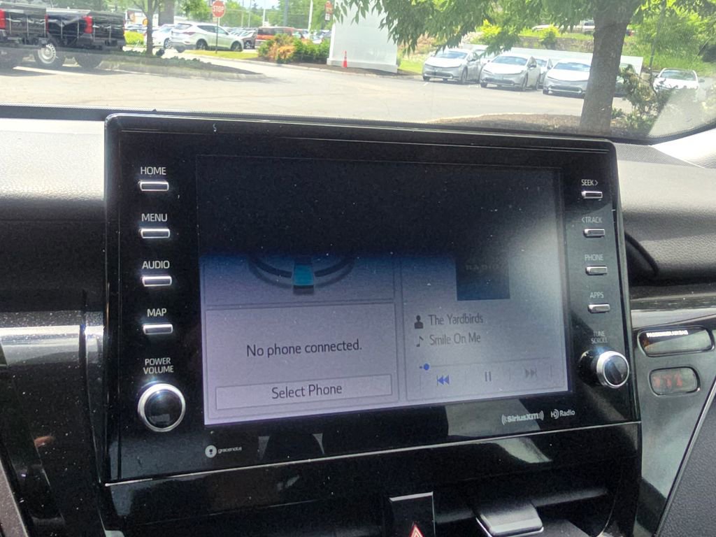 Used 2023 Toyota Camry XLE FWD image 23