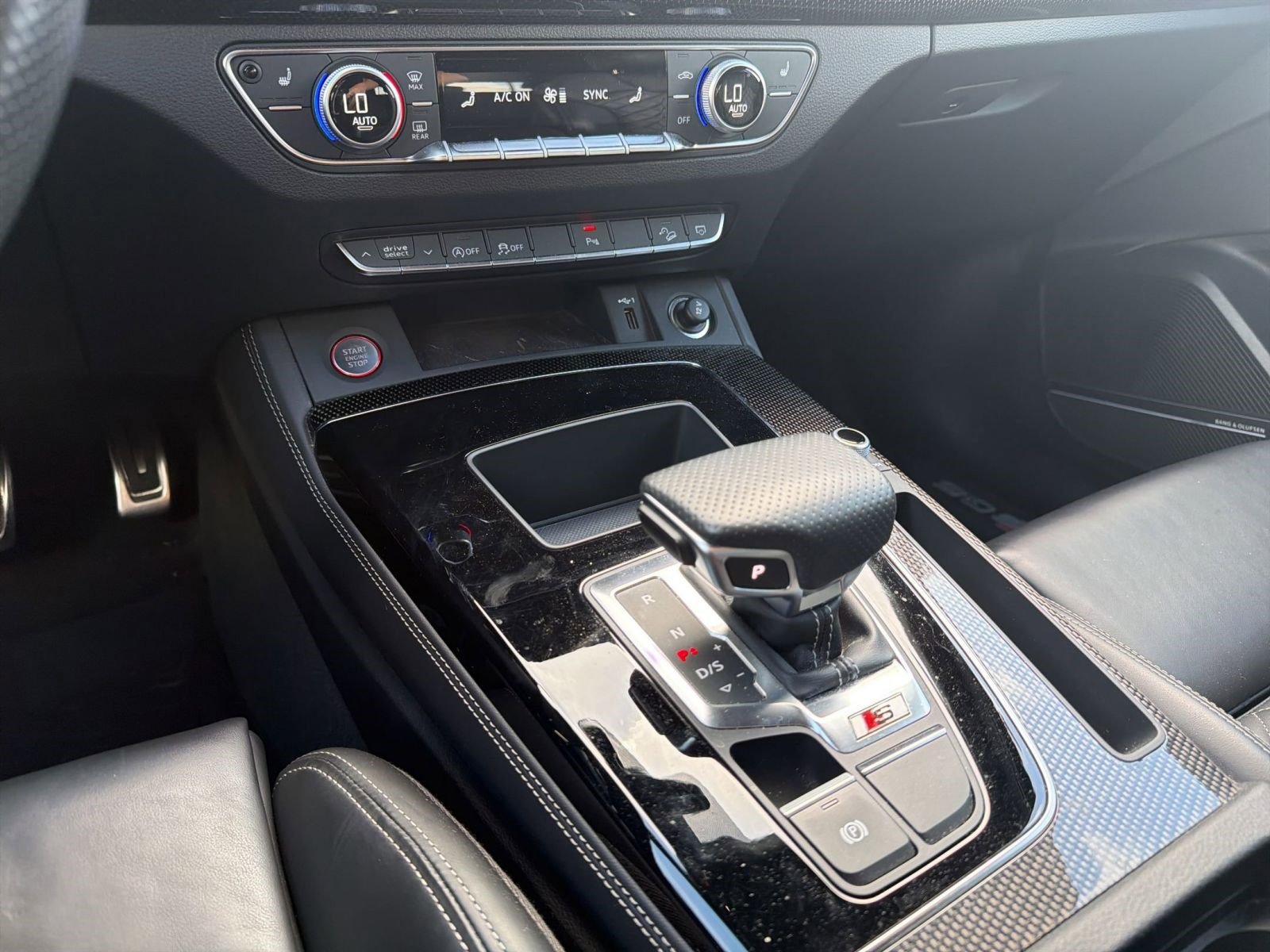 Certified 2023 Audi SQ5 Premium Plus w/ Premium Plus Package AWD/4WD image 17