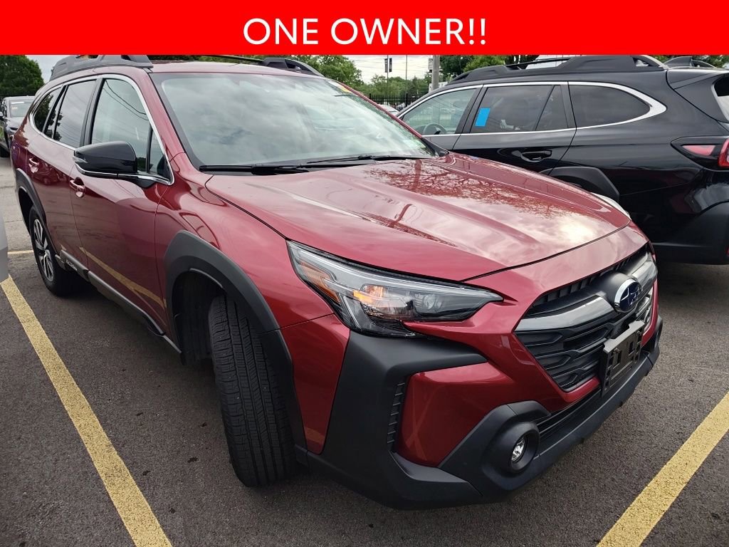 Used 2025 Subaru Outback Premium AWD/4WD image 3