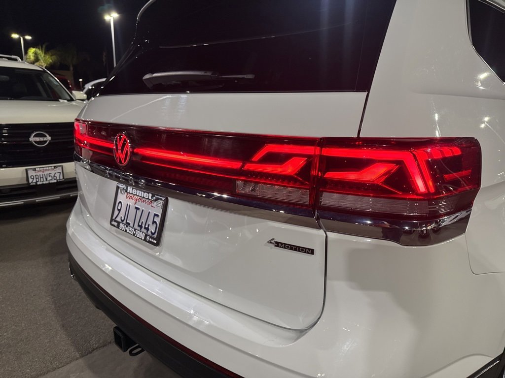 Used 2024 Volkswagen Atlas SE image 12