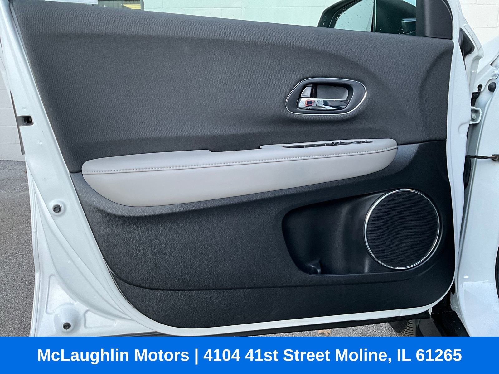 Used 2022 Honda HR-V EX image 10