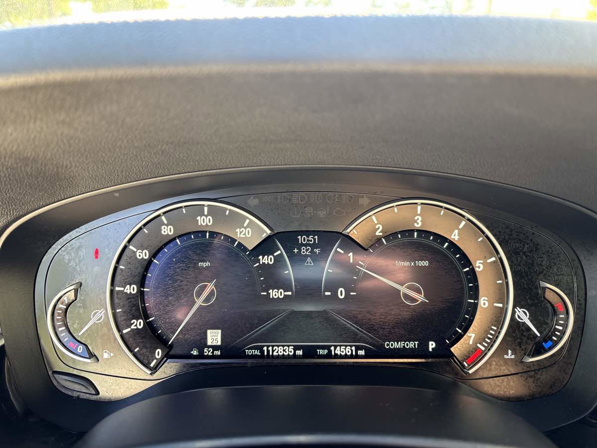 Used 2019 BMW 540i w/ M Sport Package image 25