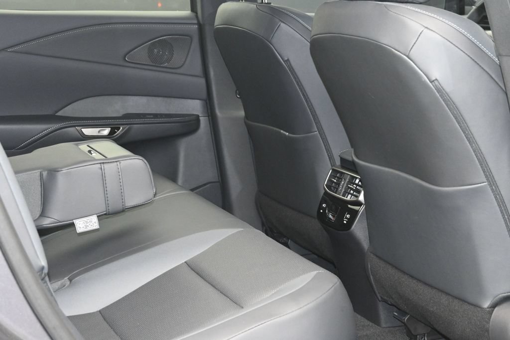 Used 2026 Lexus RX 350 F Sport w/ Convenience Package AWD/4WD image 10