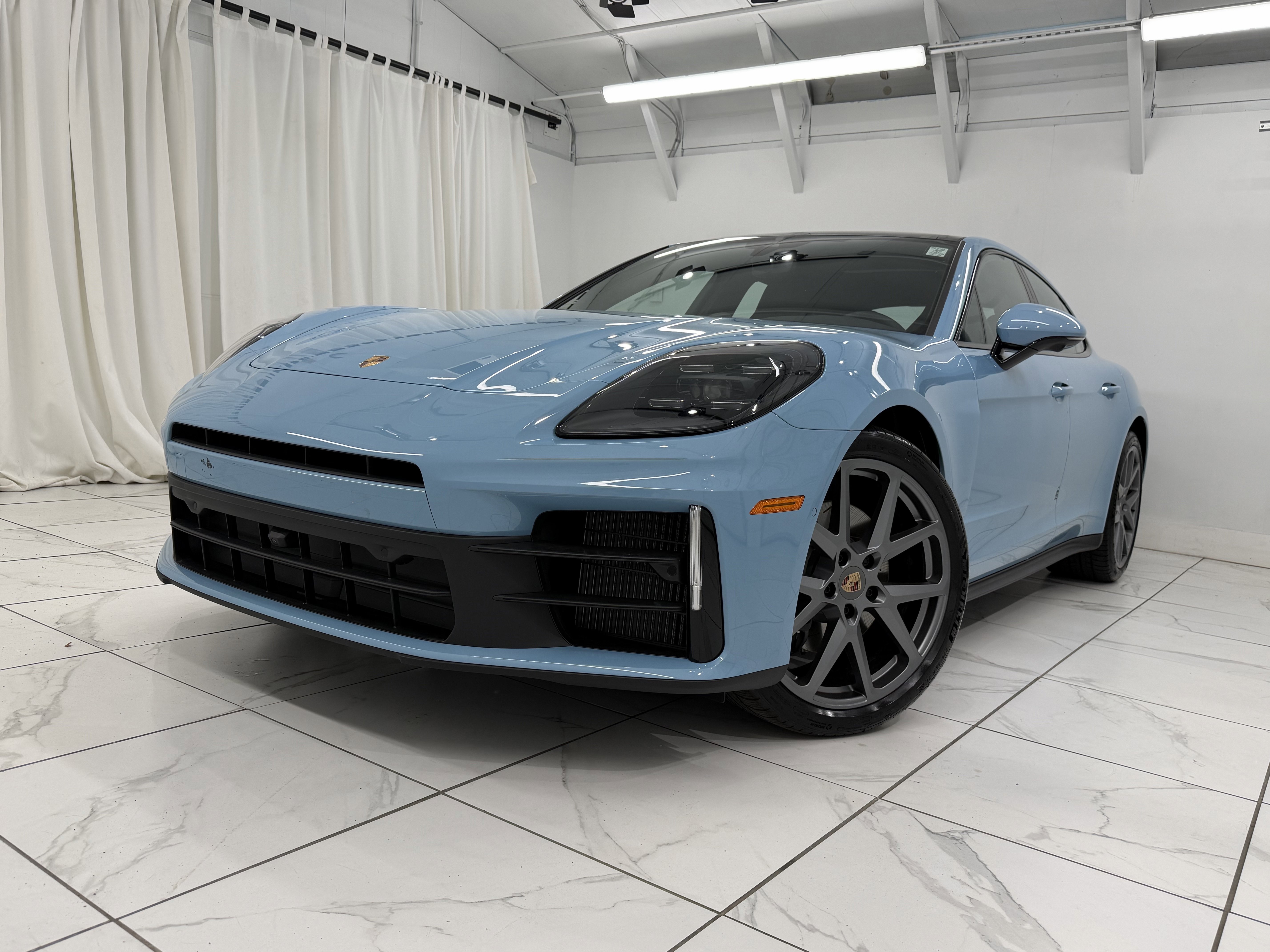 New 2026 Porsche Panamera 4 image 8
