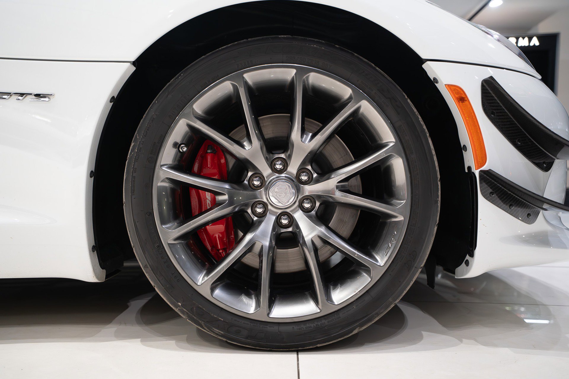 Used 2013 SRT Viper GTS w/ GTS Laguna Interior Pkg image 40