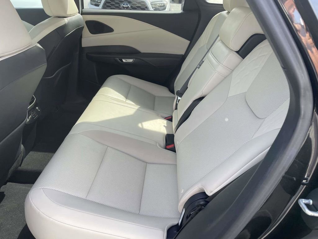Used 2024 Lexus RX 350 FWD w/ Technology Package image 23