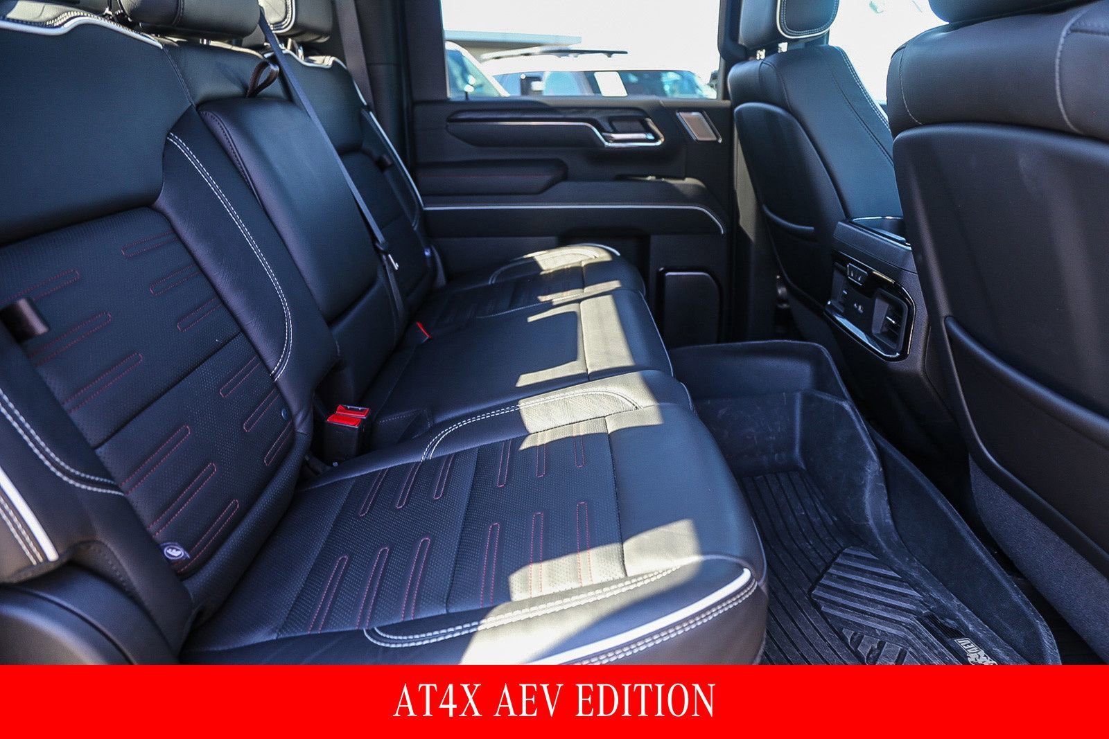 Used 2024 GMC Sierra 2500 AT4X w/ AT4X AEV Edition AWD/4WD image 16