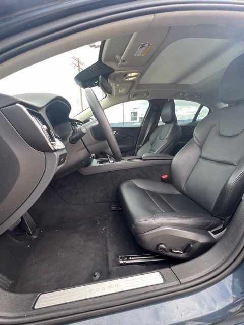 Used 2025 Volvo S60 B5 Core AWD/4WD image 26
