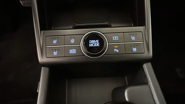 Used 2026 Hyundai Kona Limited FWD image 22