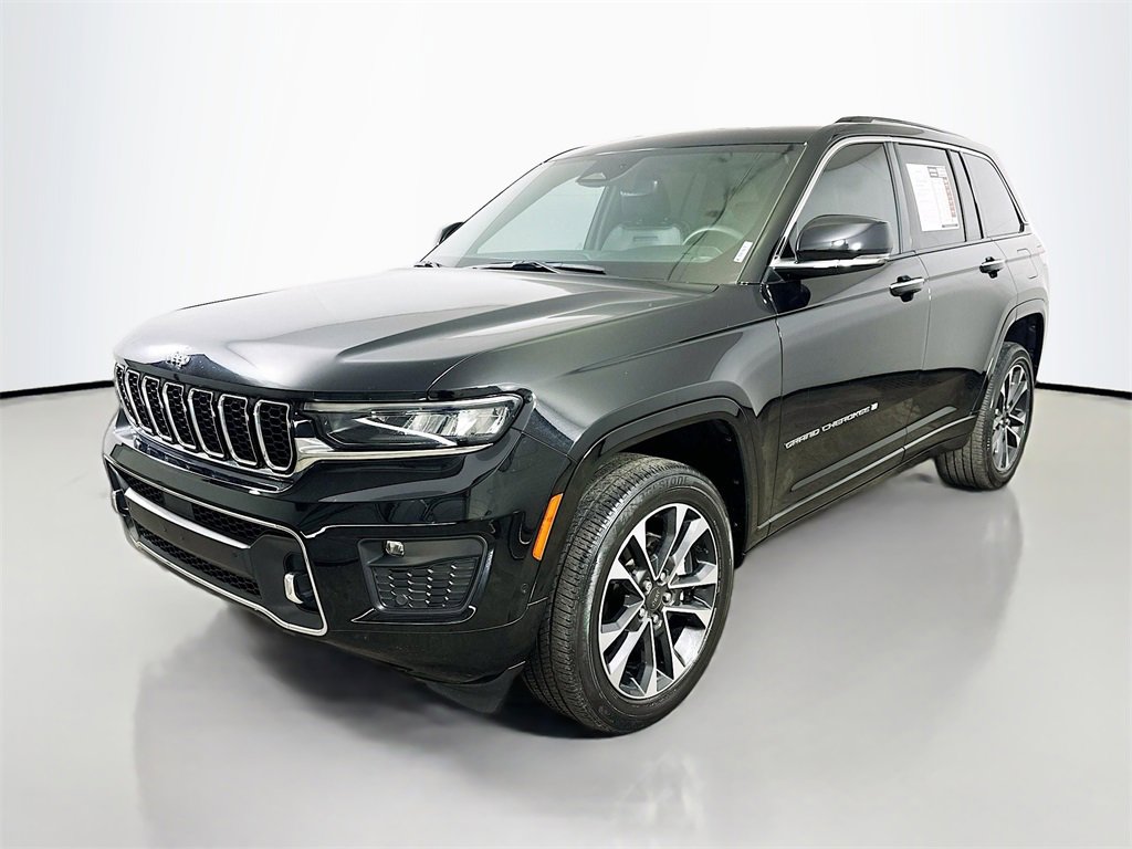 Used 2022 Jeep Grand Cherokee Overland image 3