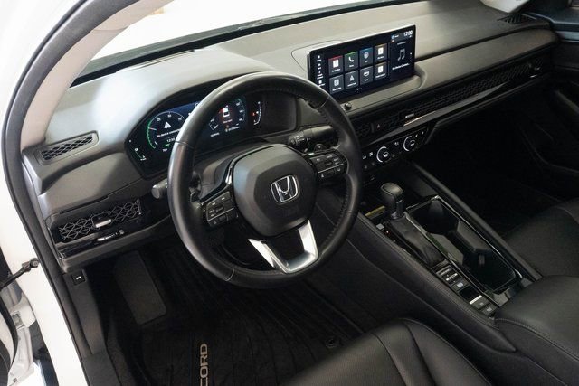 Certified 2024 Honda Accord Touring image 3