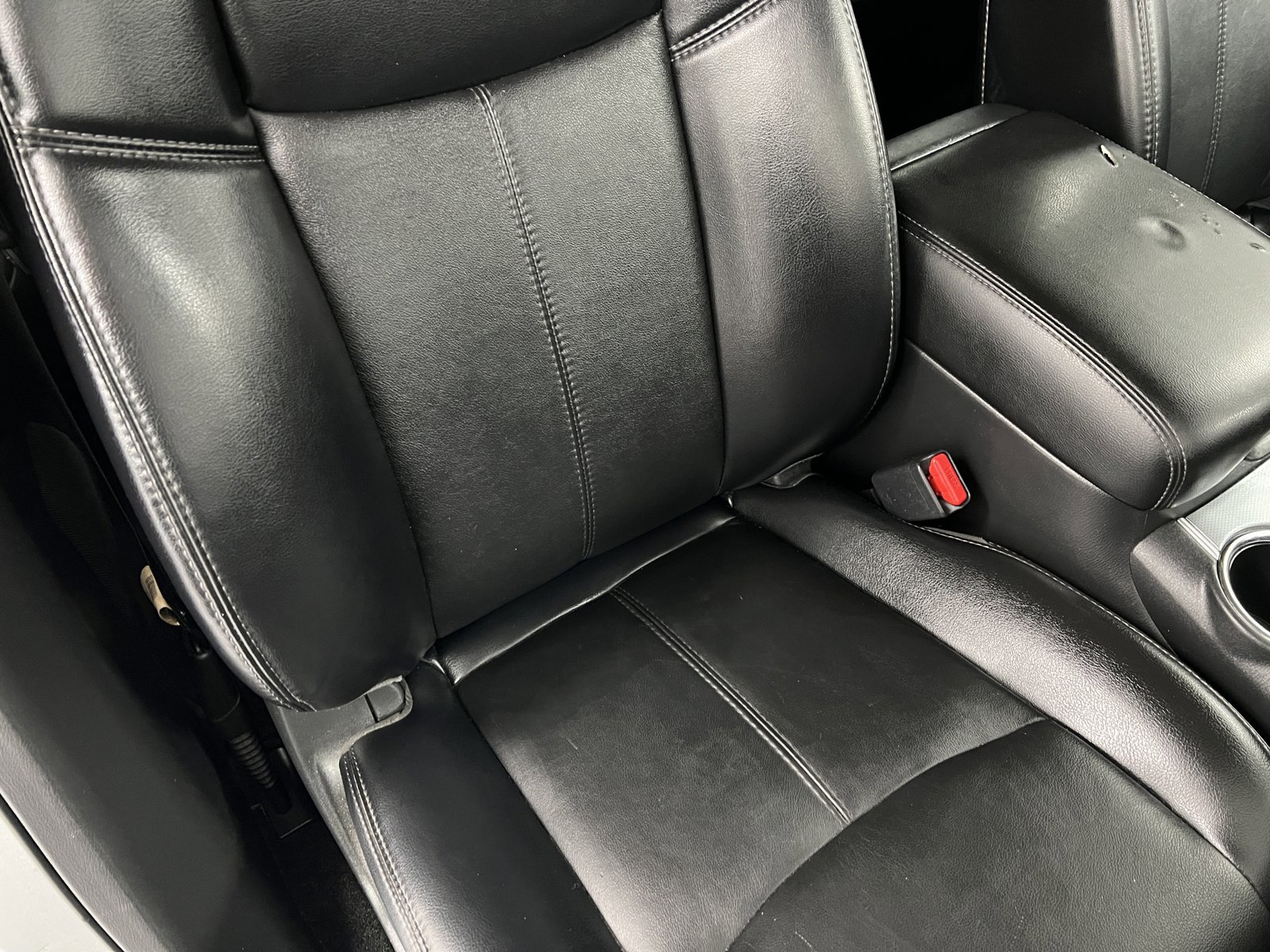 Used 2019 Nissan Pathfinder SL AWD/4WD image 40