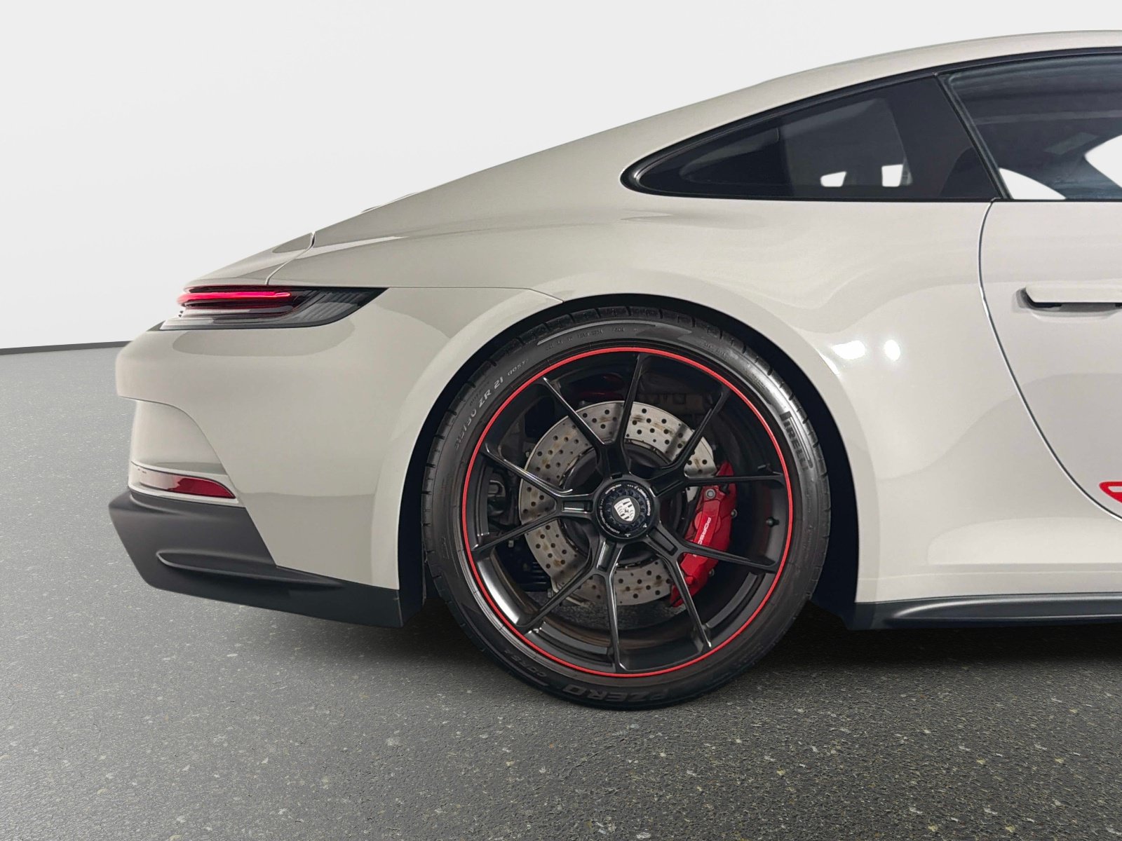 Used 2024 Porsche 911 GT3 RWD image 22