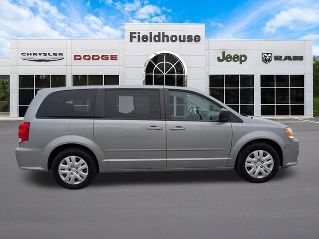 Used 2016 Dodge Grand Caravan SE w/ Quick Order Package 29E SE FWD image 9