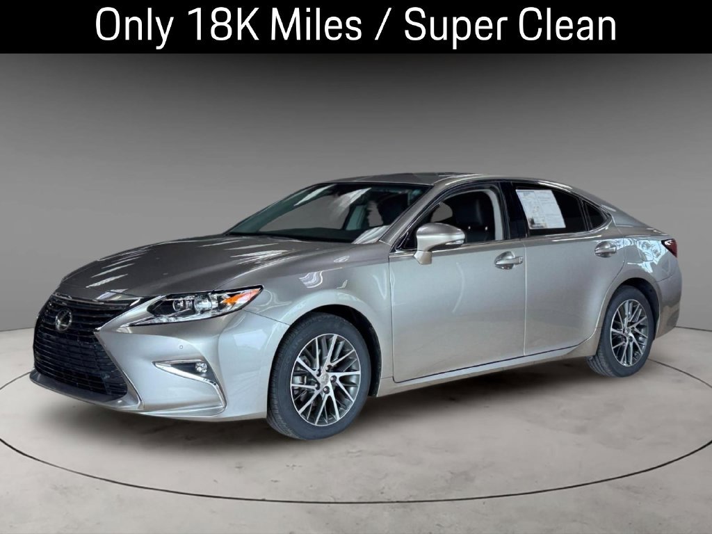 Used 2018 Lexus ES 350 w/ Luxury Package w/Wood Trim FWD image 1