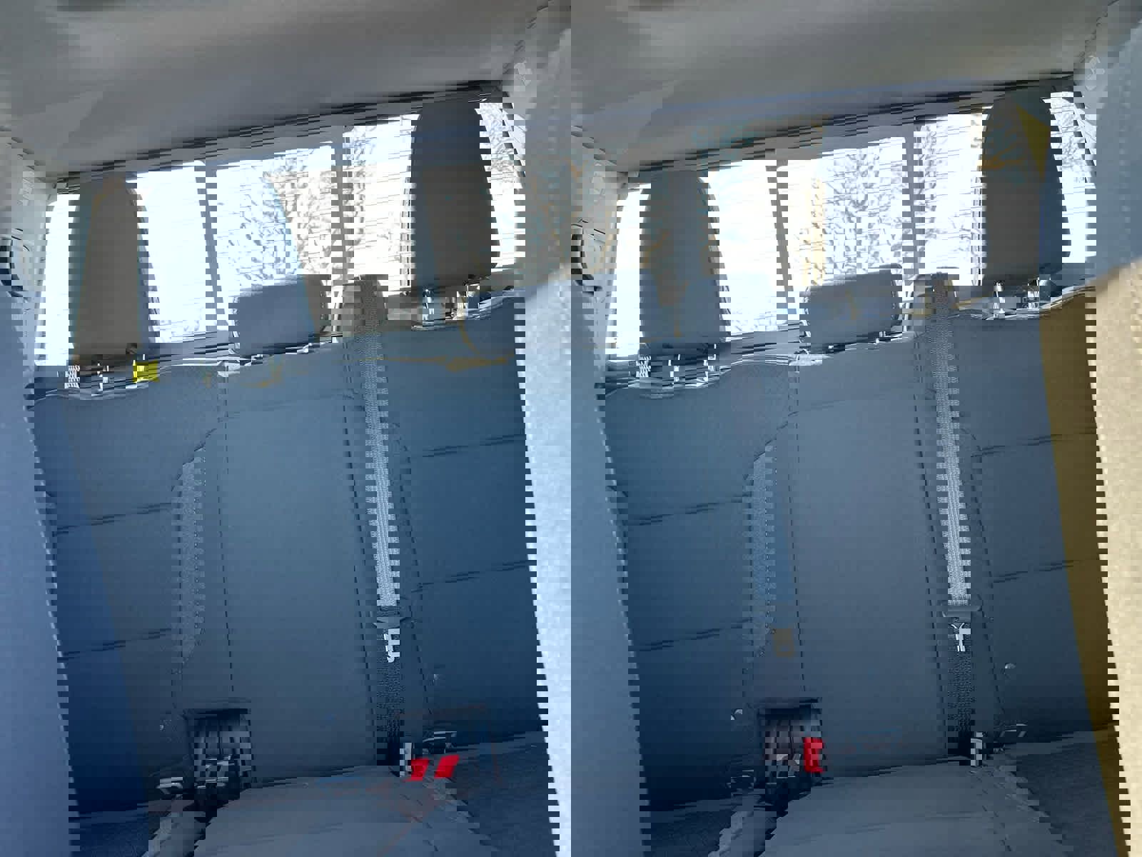 New 2025 GMC Sierra 1500 SLE w/ Preferred Package image 24