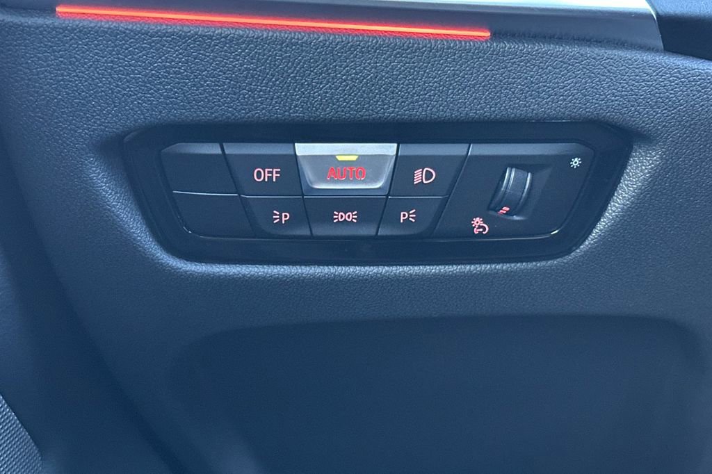 Used 2023 BMW i4 eDrive35 w/ Premium Package image 31