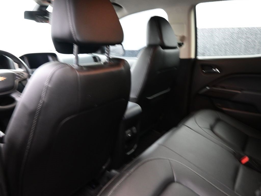 Used 2022 Chevrolet Colorado Z71 w/ Z71 Midnight Edition image 10