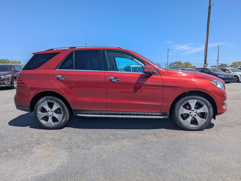 Used 2016 Mercedes-Benz GLE 350 4MATIC w/ Premium Package image 4