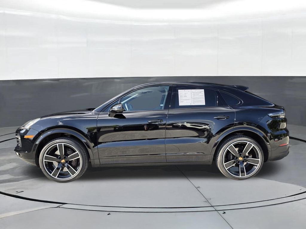 Certified 2023 Porsche Cayenne Coupe image 2