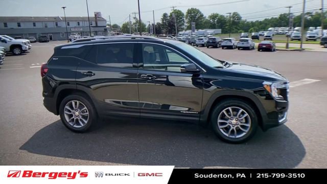 Used 2023 GMC Terrain SLT image 11