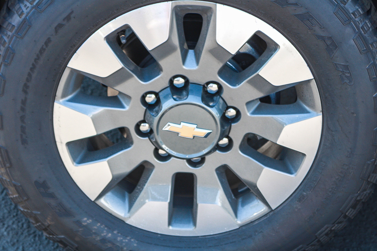 New 2026 Chevrolet Silverado 2500 LT w/ All Star Edition AWD/4WD image 10