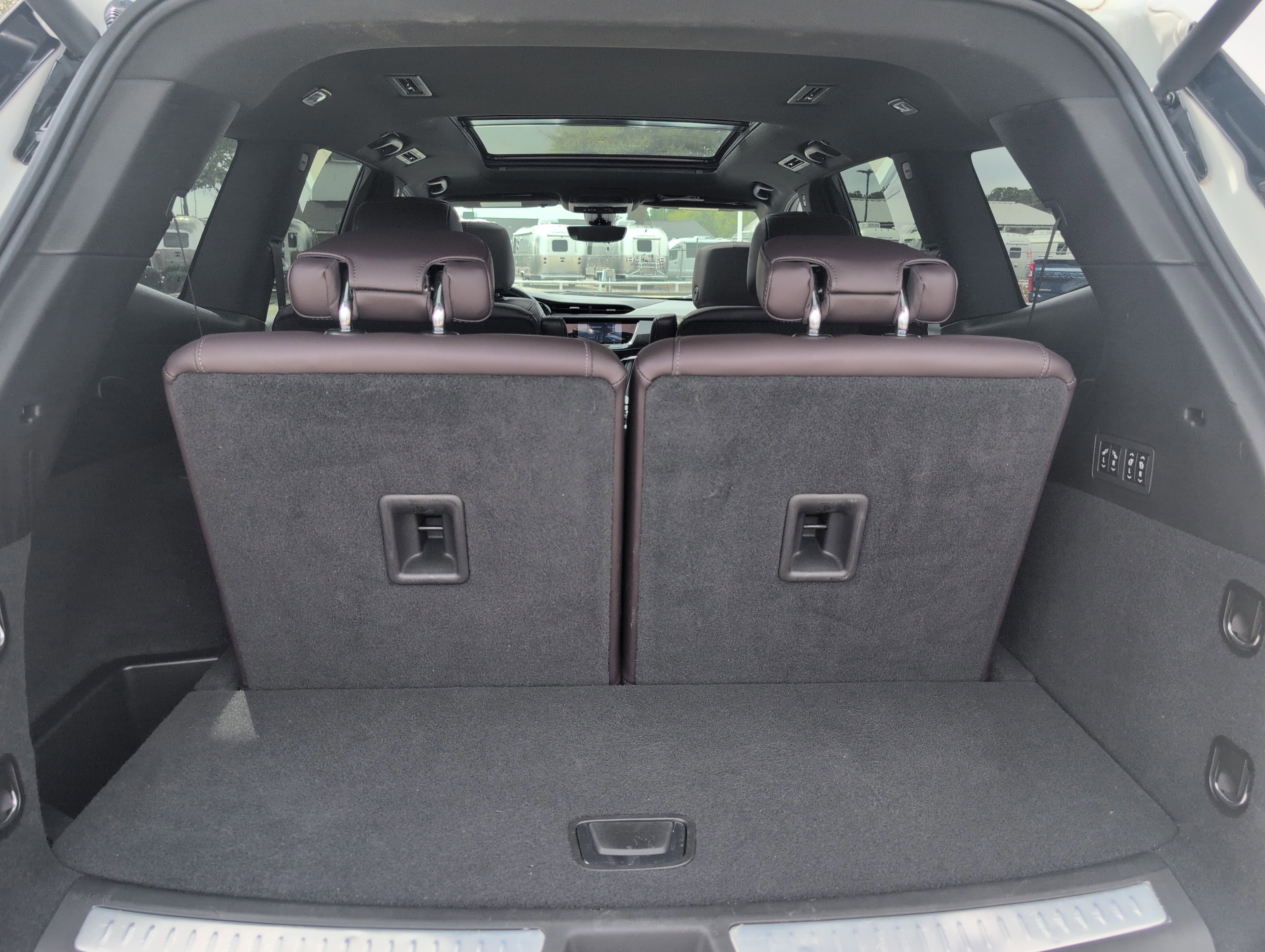 Certified 2023 Cadillac XT6 Premium Luxury w/ Technology Package image 5