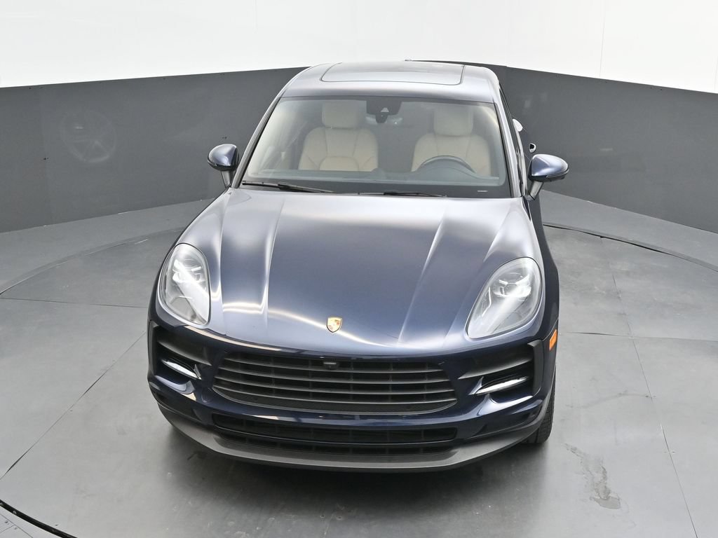 Certified 2021 Porsche Macan AWD/4WD image 30