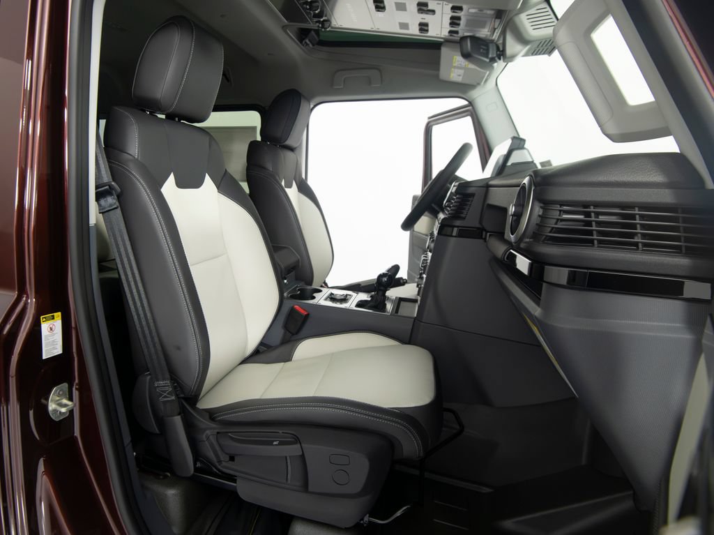 New 2026 INEOS Grenadier Fieldmaster Edition AWD/4WD image 33