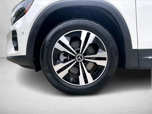 Used 2025 Mercedes-Benz GLB 250 image 10