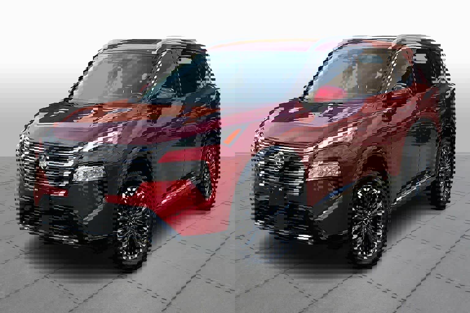 Used 2024 Nissan Rogue Platinum w/ Platinum Premium Package image 1