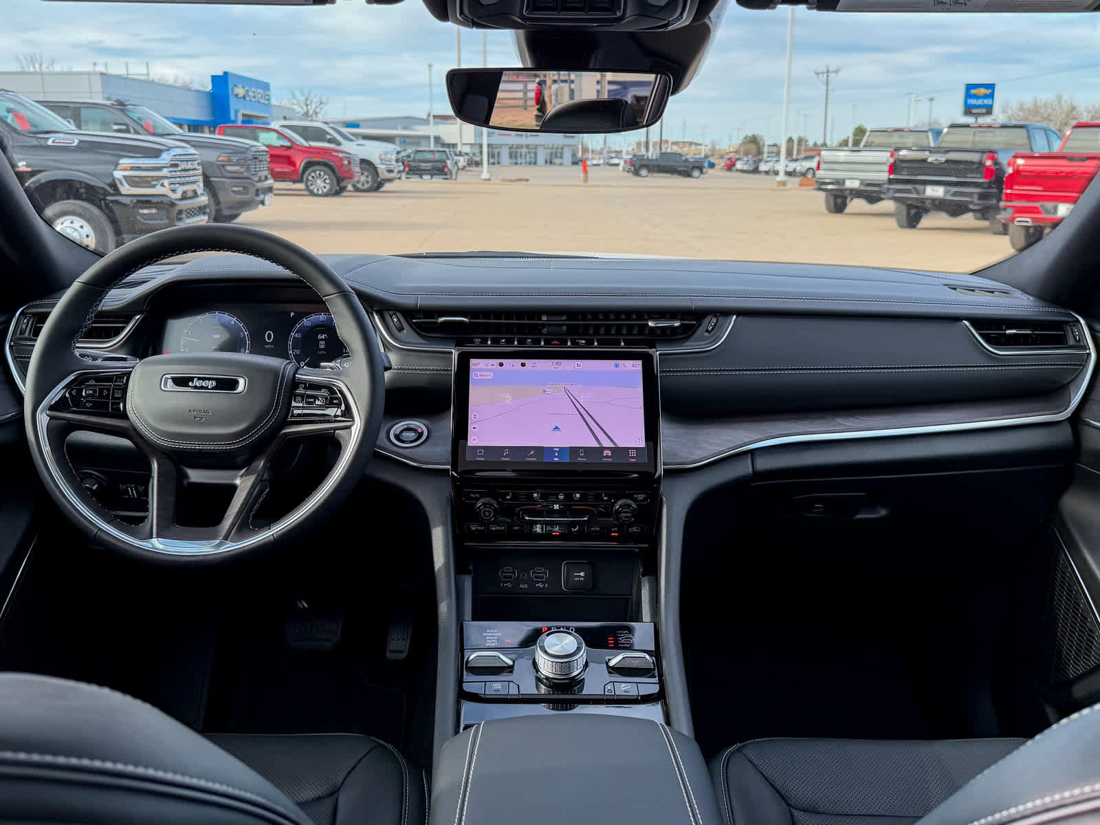 New 2025 Jeep Grand Cherokee L Overland w/ Rear Seat Video Group I image 18