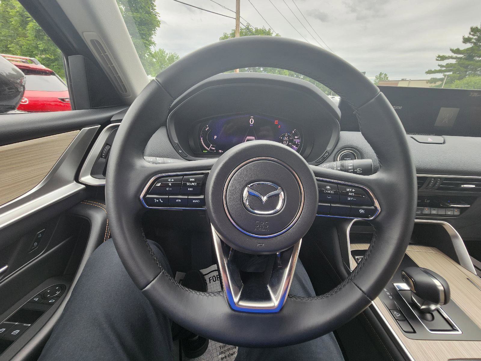 Certified 2025 MAZDA CX-90 Plug-In Hybrid w/ Preferred image 18