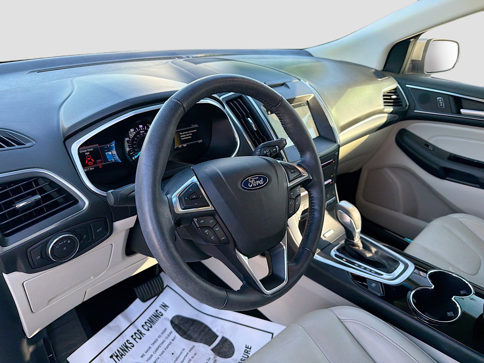 Used 2018 Ford Edge Titanium w/ Equipment Group 301A image 9