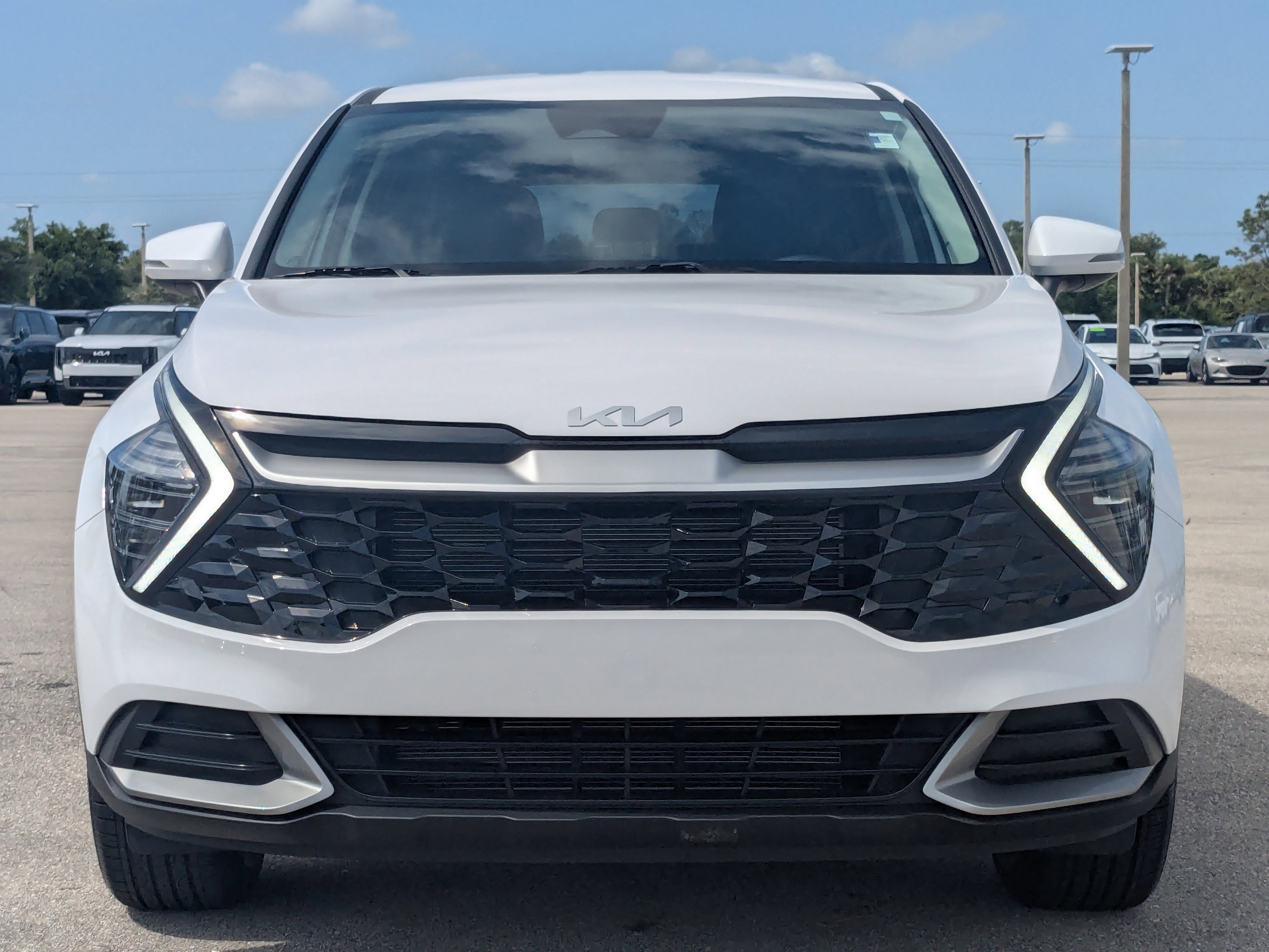 Certified 2025 Kia Sportage EX image 3