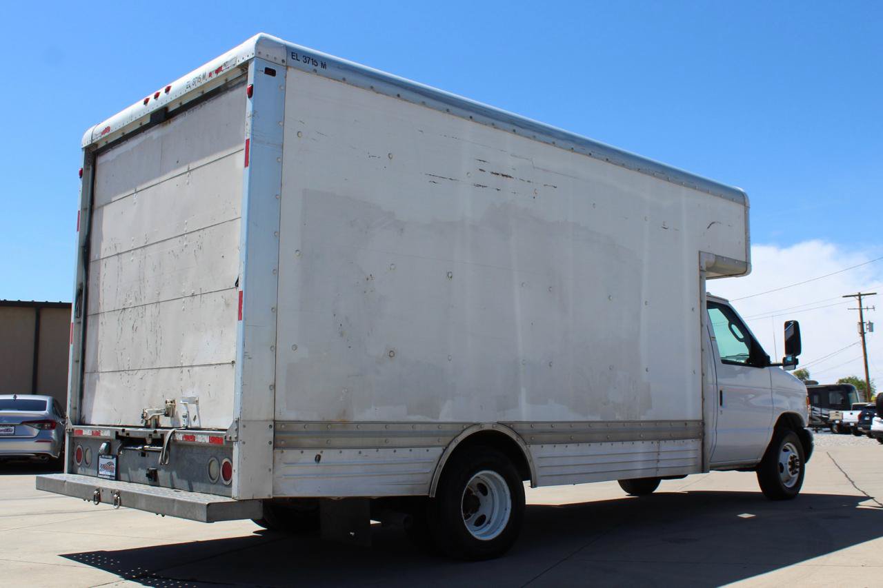 Used 2007 Ford E-450 and Econoline 450 RWD image 39