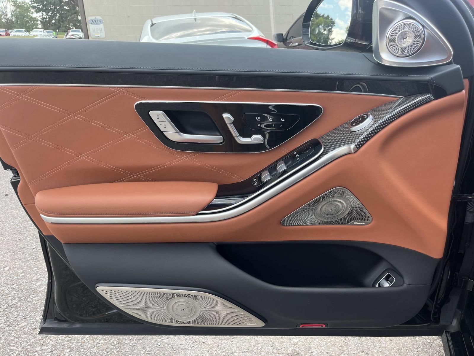 Certified 2022 Mercedes-Benz Maybach S 580 4MATIC image 31