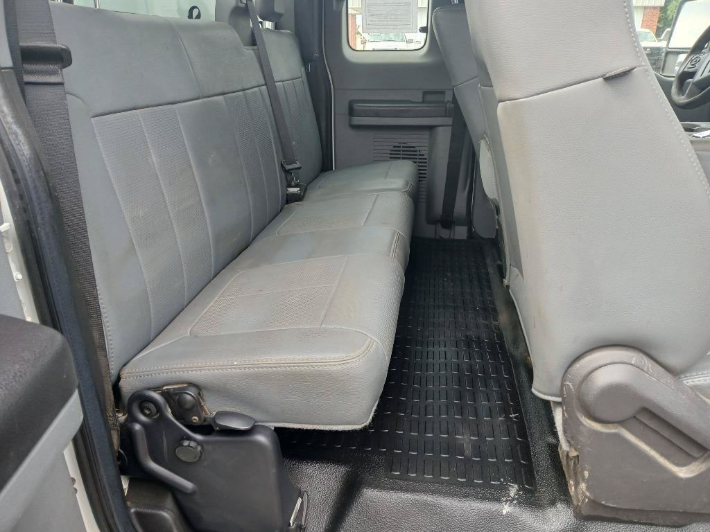 Used 2011 Ford F250 XL AWD/4WD image 25
