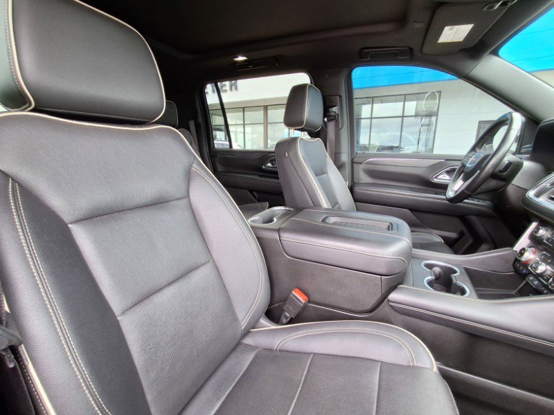 Used 2022 GMC Yukon XL SLT w/ SLT Premium Package AWD/4WD image 15