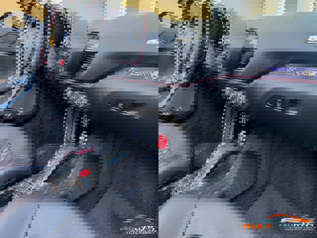 Used 2018 Ferrari 488 Spider image 31